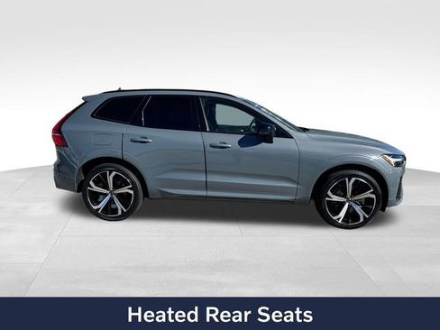 Used 2023 Volvo XC60 B5 Ultimate w/ Climate Package image 11