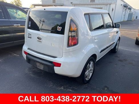 Used 2010 Kia Soul + FWD image 2