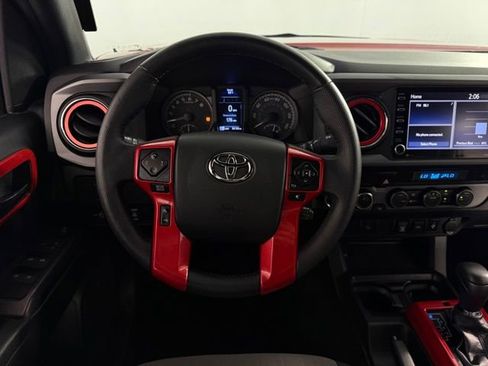 Used 2021 Toyota Tacoma TRD Off-Road AWD/4WD image 17