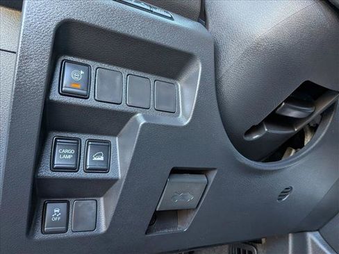 Used 2023 Nissan Frontier SV w/ Technology Package AWD/4WD image 16