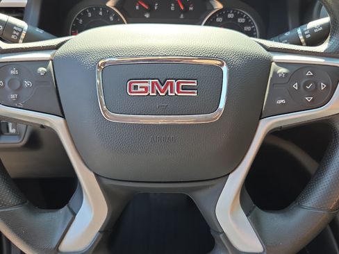 Certified 2023 GMC Acadia SLE w/ Driver Convenience Package FWD image 24