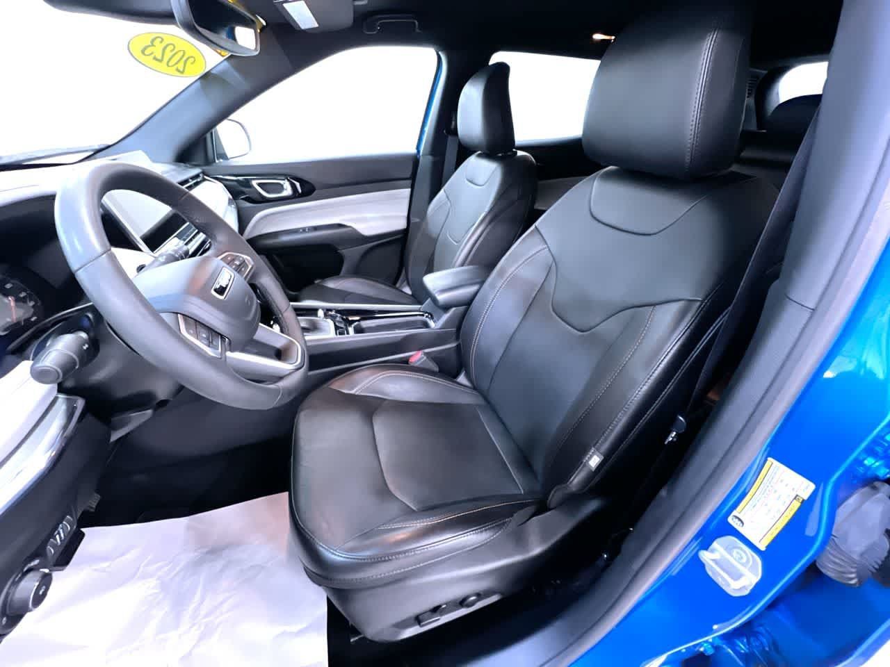 Used 2023 Jeep Compass Limited AWD/4WD image 14