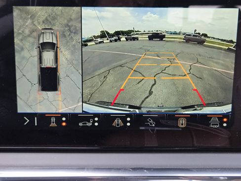 New 2026 GMC Sierra 3500 Denali Ultimate AWD/4WD image 15