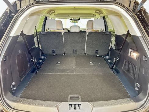 New 2026 Ford Explorer Active w/ Active Comfort Package AWD/4WD image 16