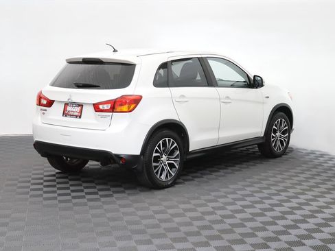 Used 2016 Mitsubishi Outlander Sport ES AWD/4WD image 8