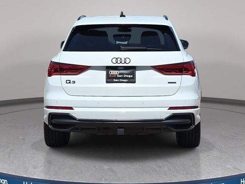 Certified 2022 Audi Q3 2.0T Premium Plus w/ Premium Plus Package AWD/4WD image 7