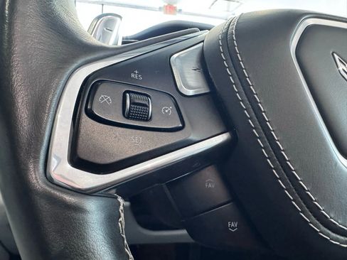 Used 2020 Chevrolet Corvette Stingray Premium Cpe w/ 3LT Preferred Equipment Group image 23