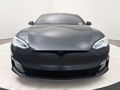 Used 2021 Tesla Model S Plaid image 9