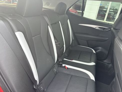 Certified 2025 Buick Envision Sport Touring image 27