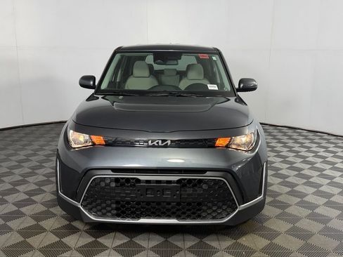Used 2025 Kia Soul LX image 5