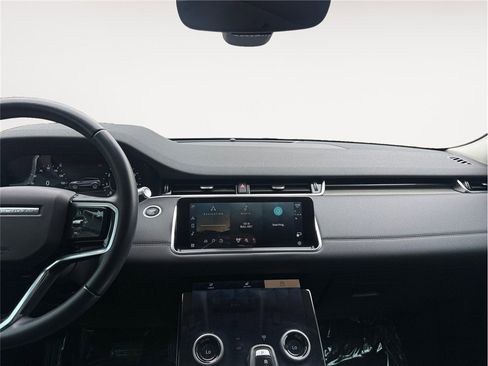 Used 2021 Land Rover Range Rover Evoque SE image 11