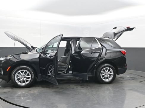 Used 2024 Chevrolet Equinox LT image 37
