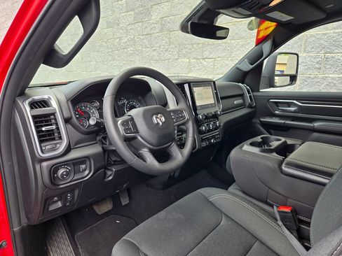 Used 2025 RAM 1500 Big Horn AWD/4WD image 15