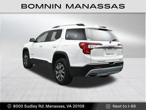 Used 2023 GMC Acadia SLE w/ Driver Convenience Package AWD/4WD image 3