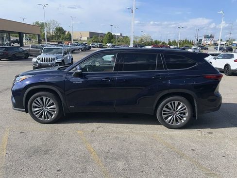 Used 2021 Toyota Highlander Platinum image 5
