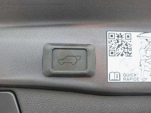 Certified 2025 Toyota RAV4 Limited image 34