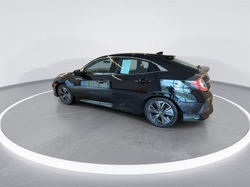 Used 2018 Honda Civic EX image 5