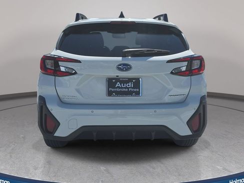 Used 2024 Subaru Crosstrek 2.5i Limited AWD/4WD image 9