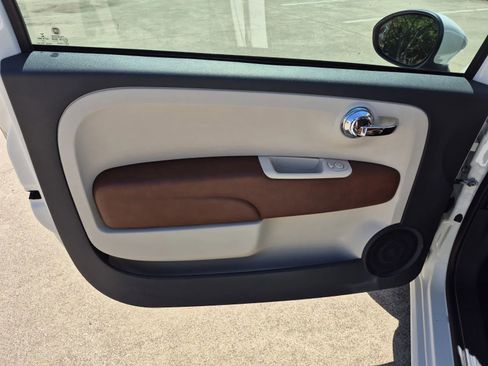 Used 2019 FIAT 500 Lounge FWD image 12