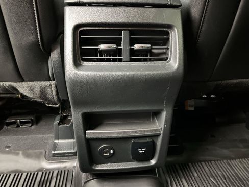 Used 2021 Ford Edge SEL w/ Convenience Package AWD/4WD image 16