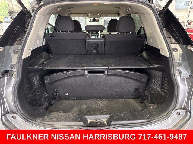 Used 2016 Nissan Rogue SV w/ SV Premium Package AWD/4WD image 22