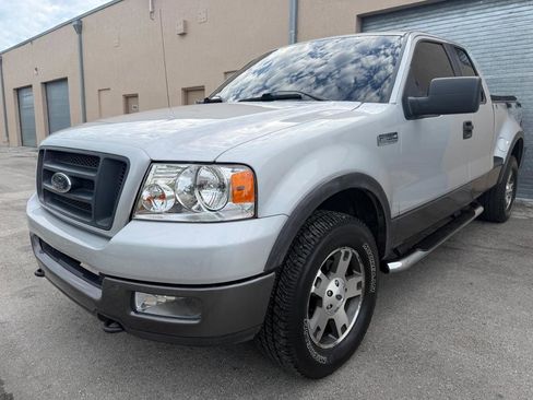 Used 2005 Ford F150 XLT AWD/4WD image 11