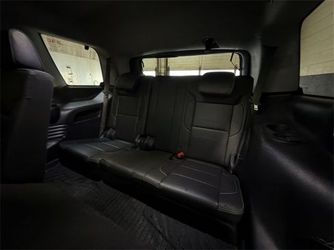 Used 2019 GMC Yukon Denali image 25