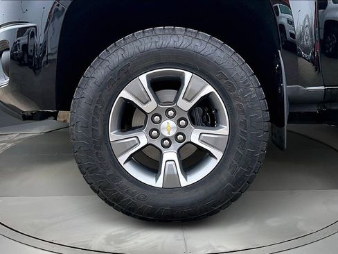 Used 2020 Chevrolet Colorado Z71 image 30