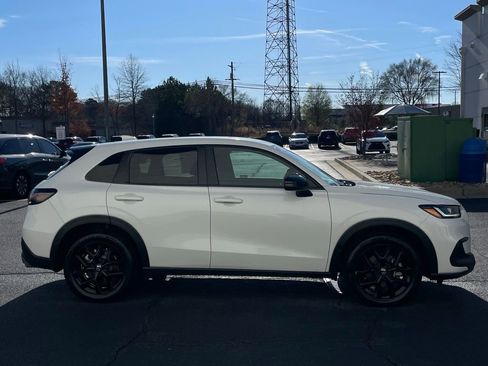 Certified 2024 Honda HR-V Sport image 7