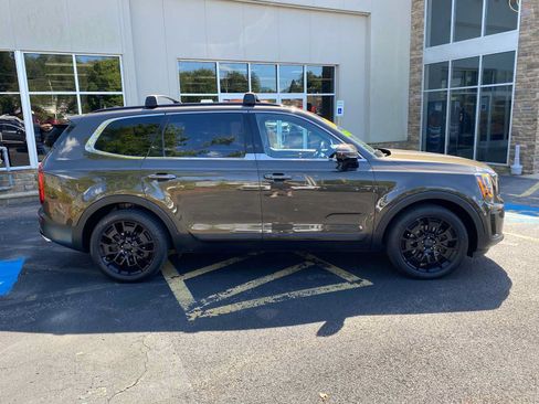 Used 2021 Kia Telluride SX w/ Nightfall Edition Package AWD/4WD image 16