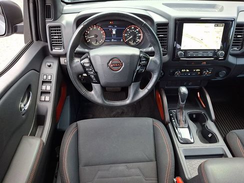 Used 2022 Nissan Frontier PRO-4X w/ Off-Road Protection Package AWD/4WD image 13
