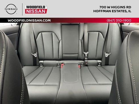 Used 2024 BMW 330i xDrive Sedan image 24