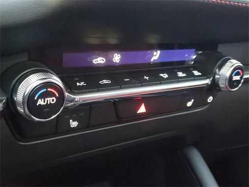 New 2026 MAZDA MAZDA3 Carbon image 28