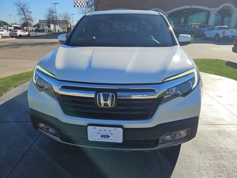 Used 2018 Honda Ridgeline RTL-E image 2