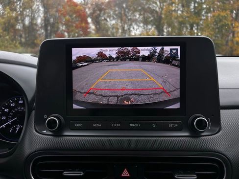 Used 2023 Hyundai Kona SEL image 19