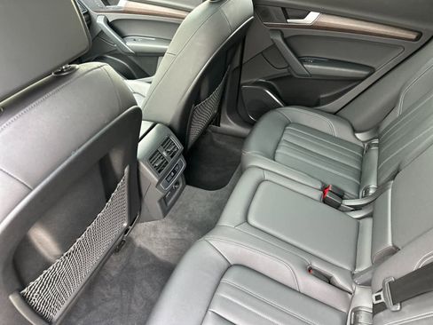 Used 2022 Audi Q5 2.0T Premium image 4