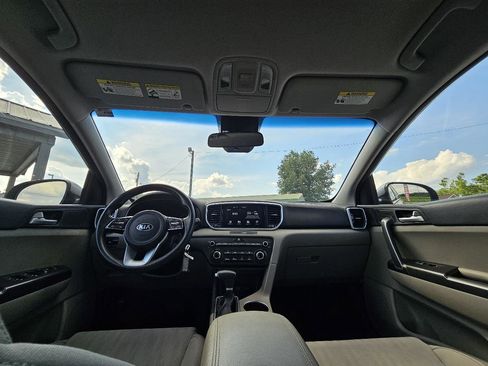 Used 2020 Kia Sportage LX AWD/4WD image 34
