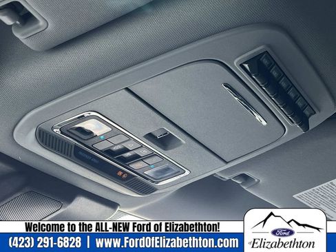 New 2025 Ford F350 Lariat w/ Lariat Ultimate Package image 28