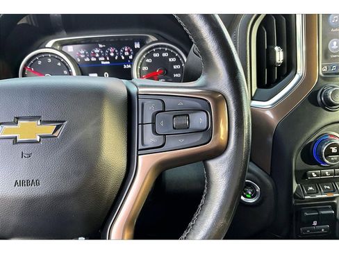 Used 2020 Chevrolet Silverado 1500 High Country image 22