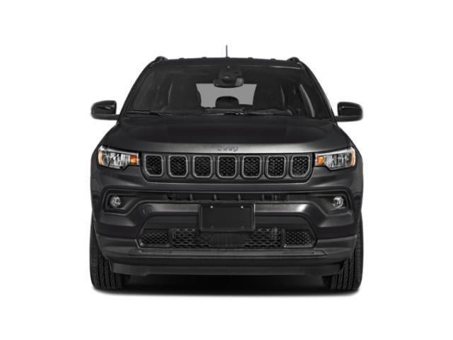Used 2023 Jeep Compass Limited AWD/4WD image 4