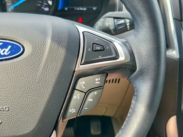 Used 2024 Ford Edge Titanium AWD/4WD image 18