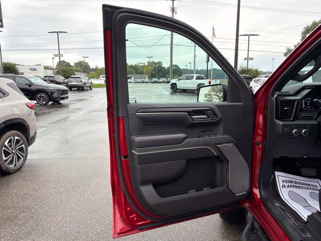 Used 2025 GMC Sierra 1500 AT4X AWD/4WD image 14