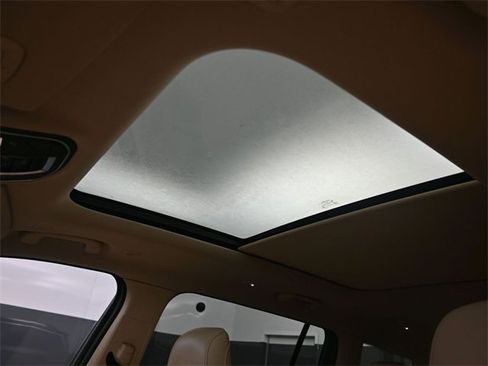 Used 2021 Jeep Grand Cherokee L Limited image 23