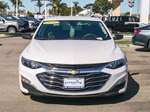 Used 2020 Chevrolet Malibu LS image 2