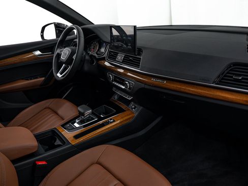 Certified 2023 Audi Q5 2.0T Premium AWD/4WD image 8