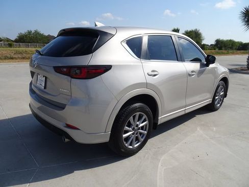 Used 2025 MAZDA CX-5 AWD 2.5 S w/ Preferred Package image 4