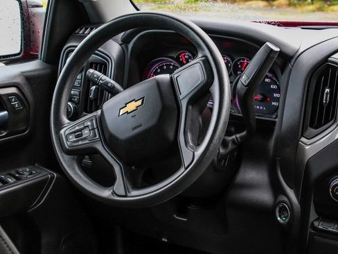 Used 2023 Chevrolet Silverado 1500 Custom AWD/4WD image 24