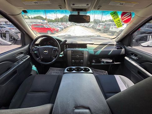 Used 2010 Chevrolet Tahoe LS w/ Convenience Package AWD/4WD image 18
