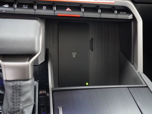 New 2026 Toyota Tundra Platinum image 28