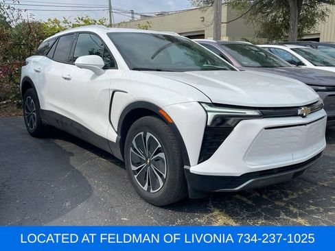 Used 2024 Chevrolet Blazer EV LT AWD/4WD image 4
